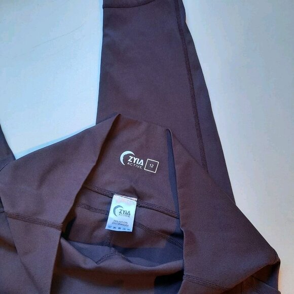 Zyia Leggings Womens 12 Wine Purple Brilliant High Rise Capri Pockets Active 20" - Picture 5 of 10